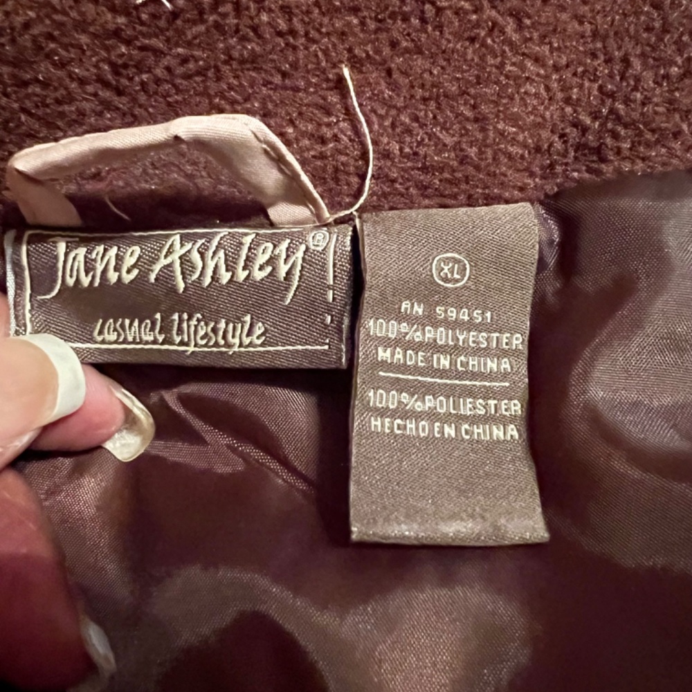 Womans' vest - Picture 4 of 4